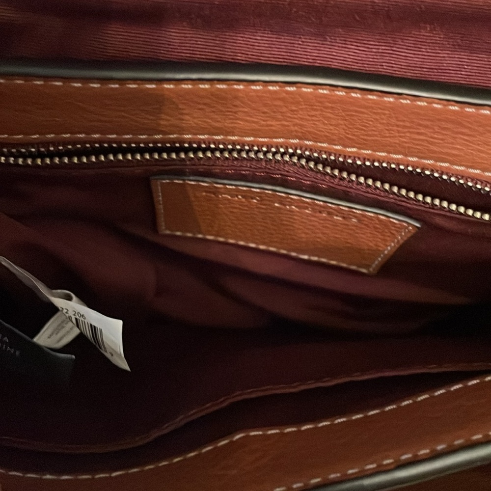 🤎🤎Like New Marc Jacob's crossbody bag - Picture 11 of 16